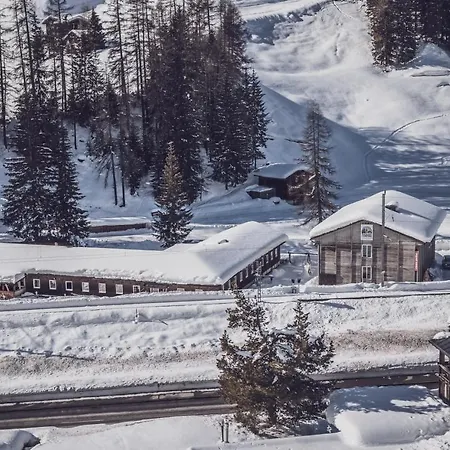 山林小屋 Maxon Pavillon By Mountain